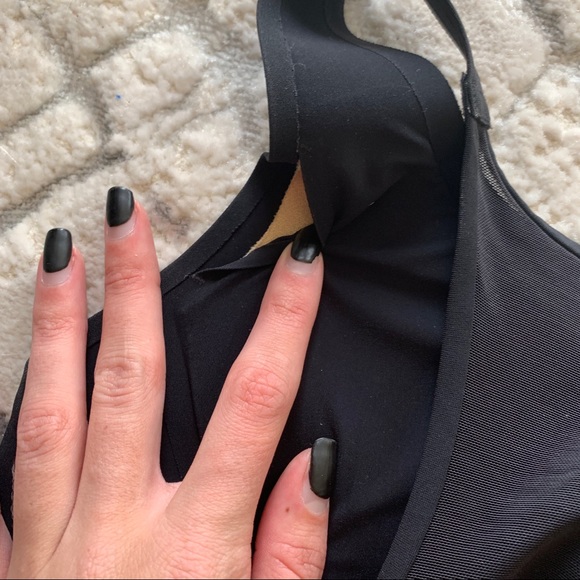 Lululemon Black Sports Bra - Picture 6 of 7